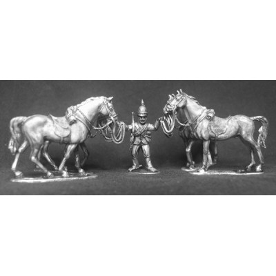 Auxiliary cavalry horse holder 1 (with 4 horses).