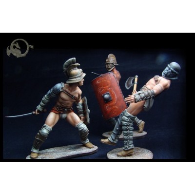 Roman Gladiators (3 figures)