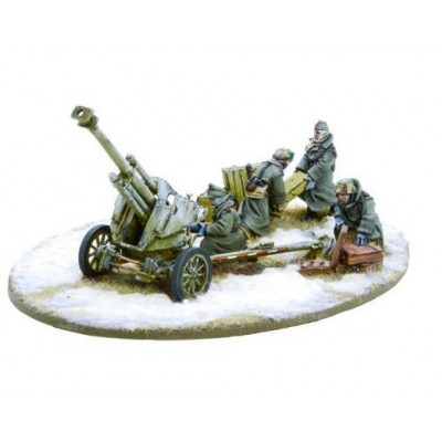 German Heer 10.5cm leFH 18 medium artillery (Winter)